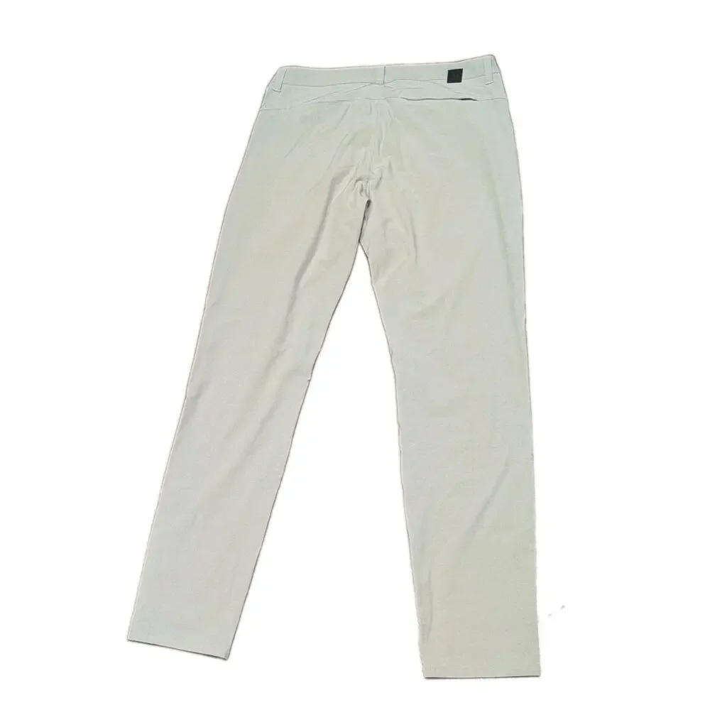 Vuori Pants Men Aim Size 30x31 Khaki Beige Performance Stretch V431 Athleisure